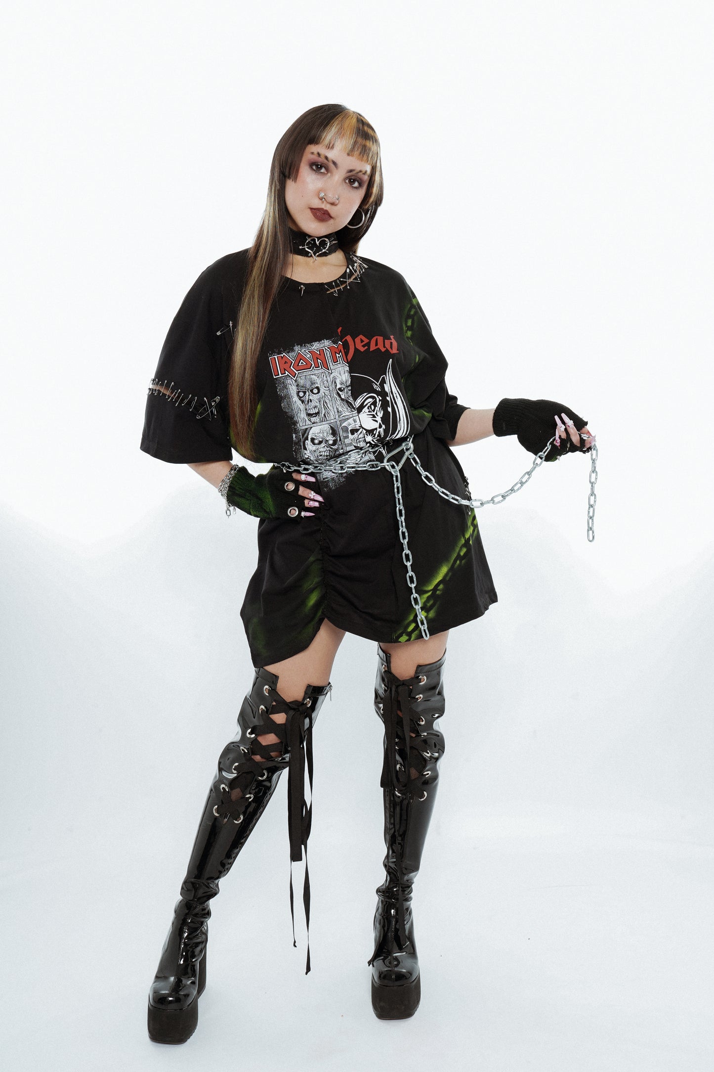 MIRROR CHAOS T-SHIRT DRESS