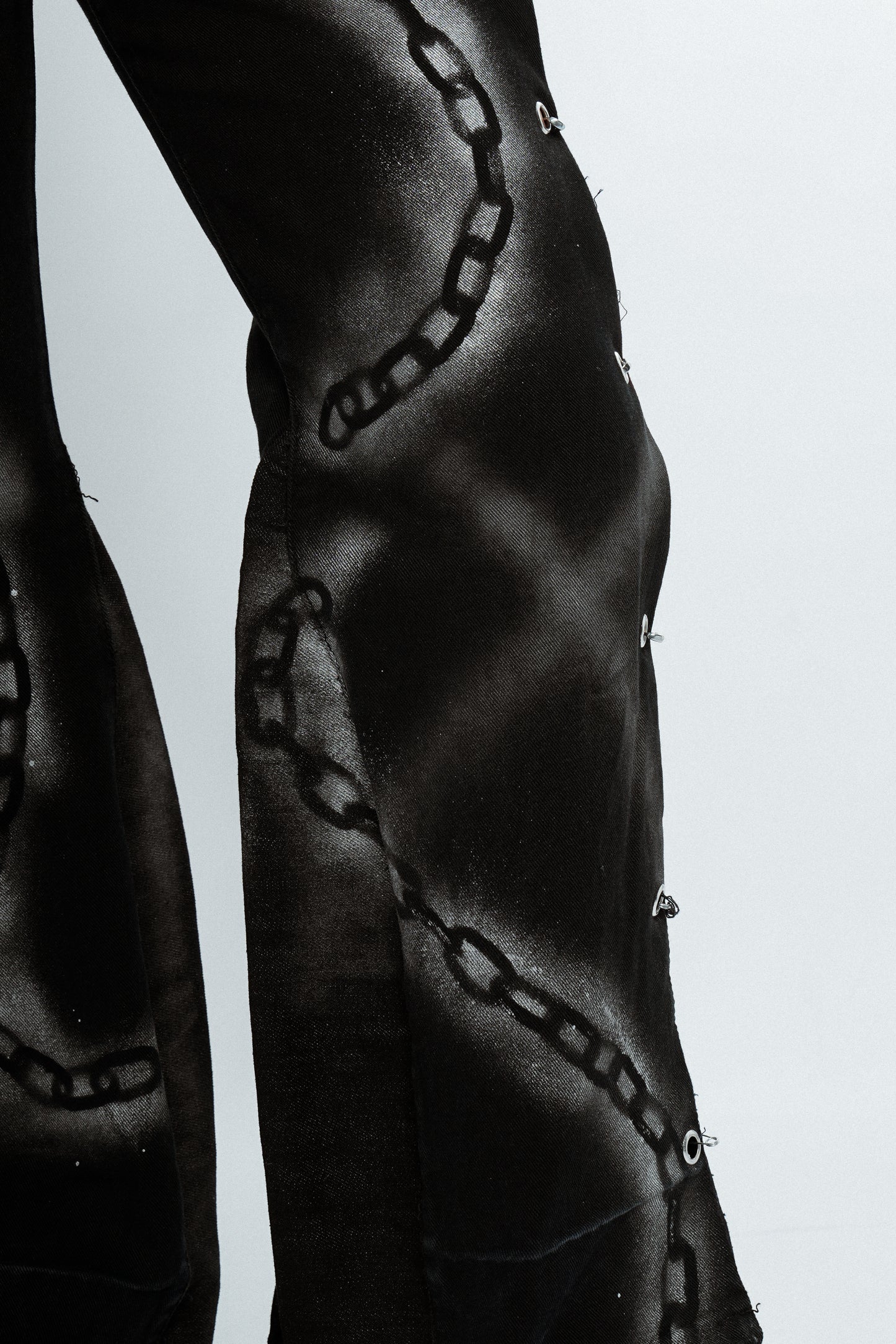 Mirror Chain Flare Jeans