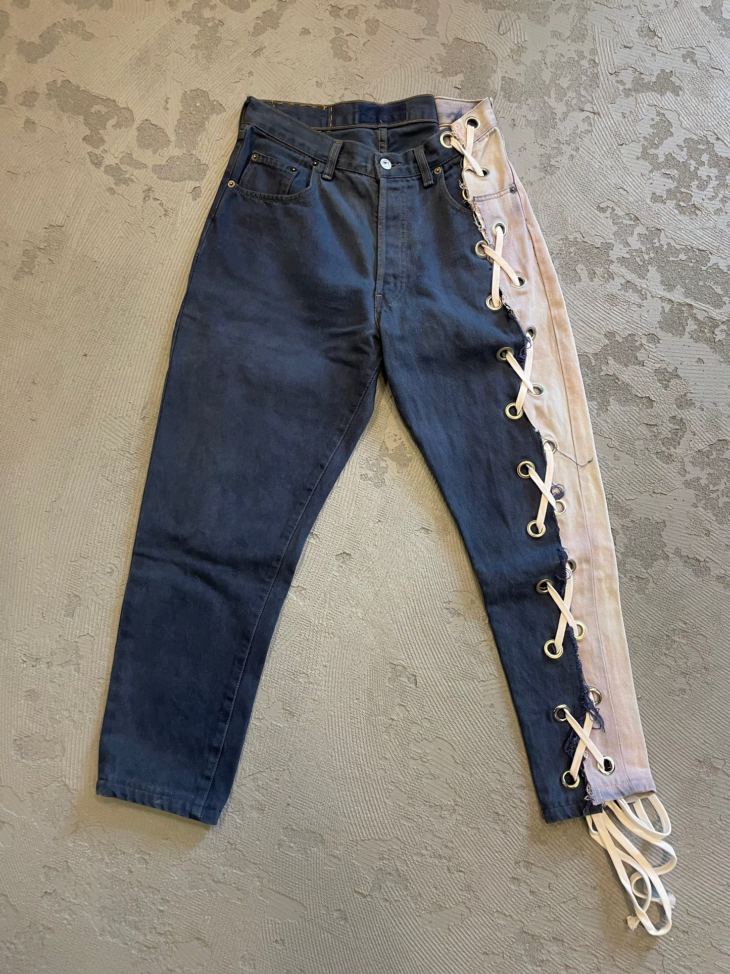 MOVE REWORKED JEANS